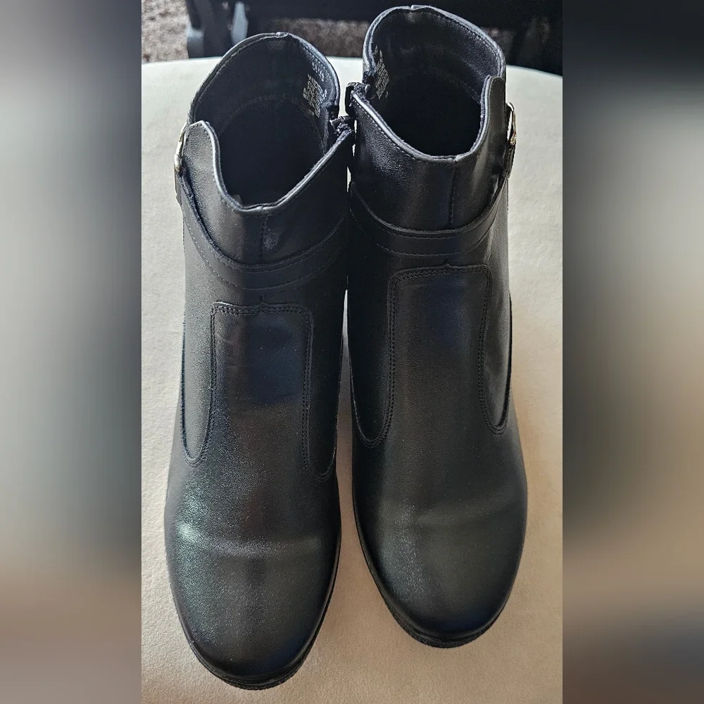 ANDREA FENZI Black Ankle Booties - Picture 4 of 5